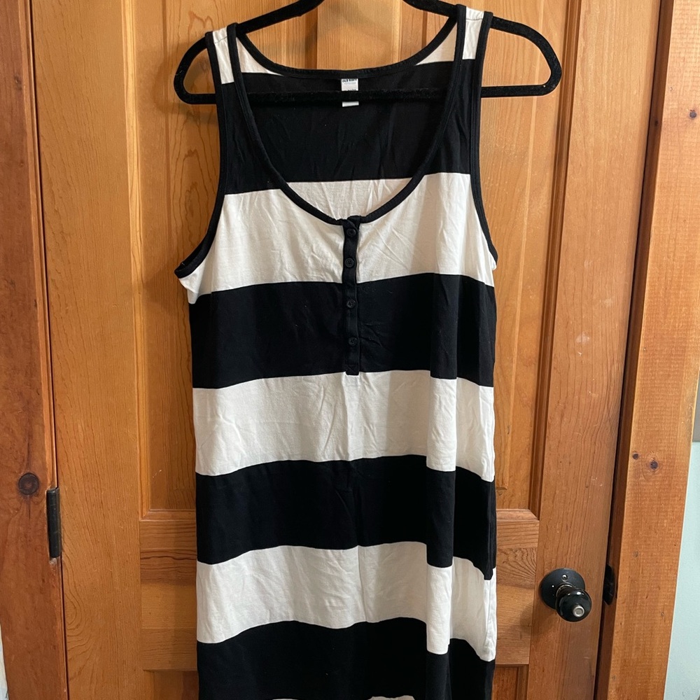 Old Navy Black Tank Top